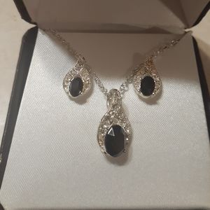Matching Necklace & Earring Set
